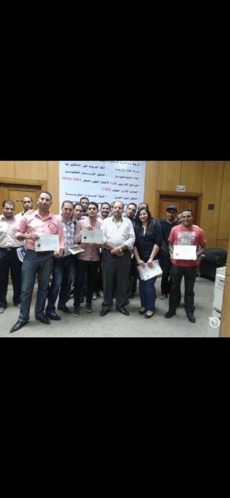 Roberto Kamel with Successful Graduates